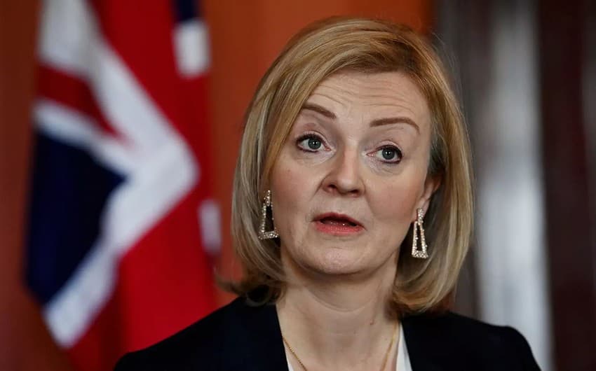Britaniya Ukraynaya verilən hərbi yardımın həcmini artıracaq