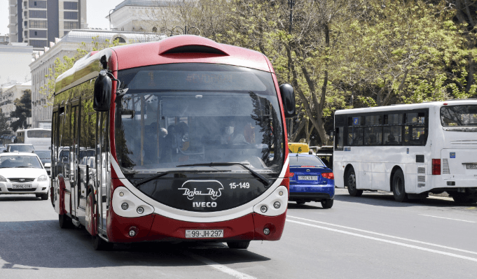 Bakıda 206 avtobusun hərəkət intervalında gecikmələr var