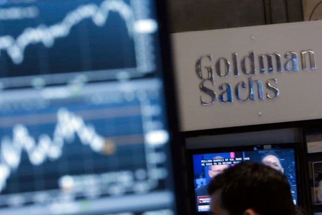 Goldman Sachs: Yeni satış sterlinqə təzyiqi artıracaq