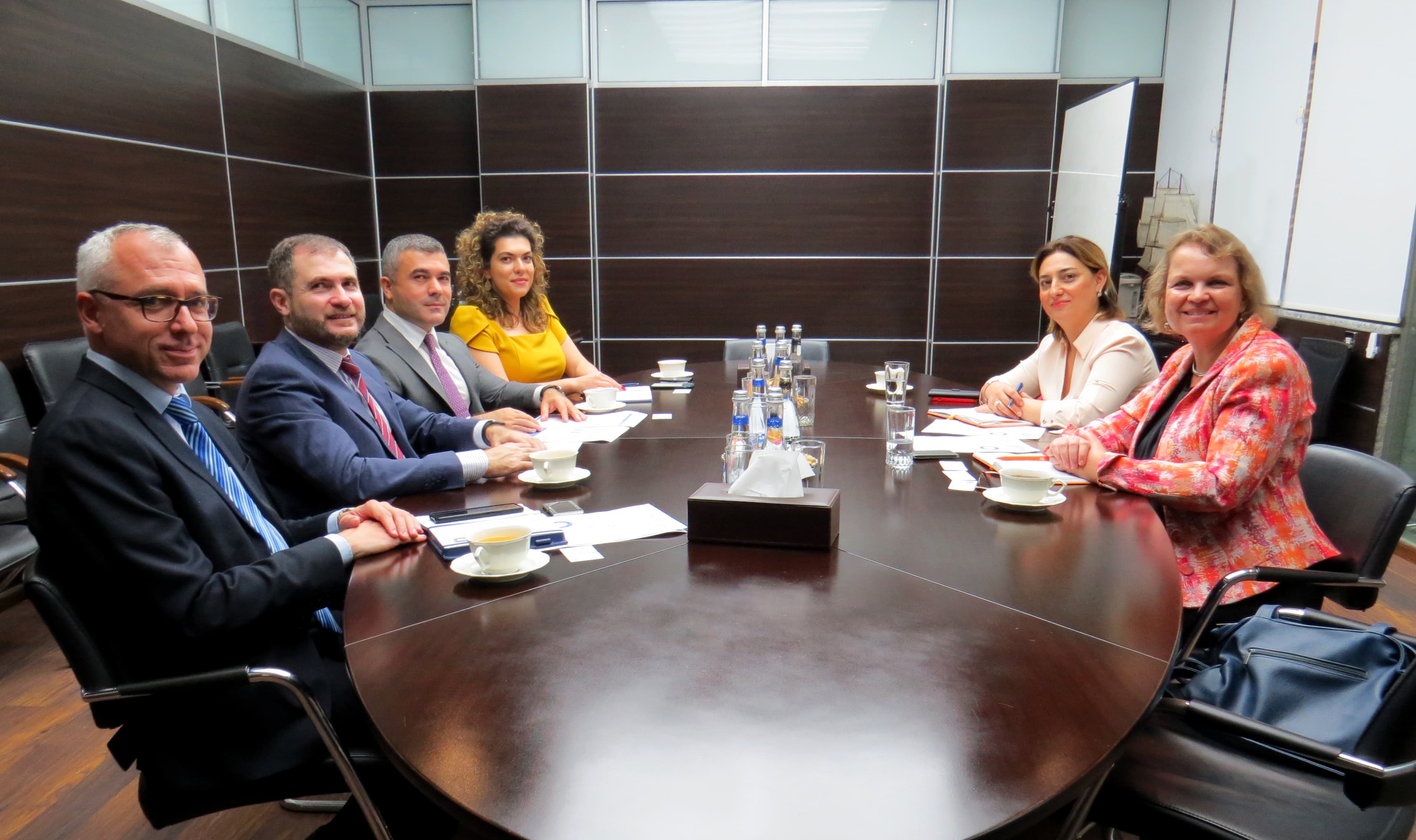 Bank Respublika və Niderland səfirliyi birgə layihələr keçirməyi planlaşdırır