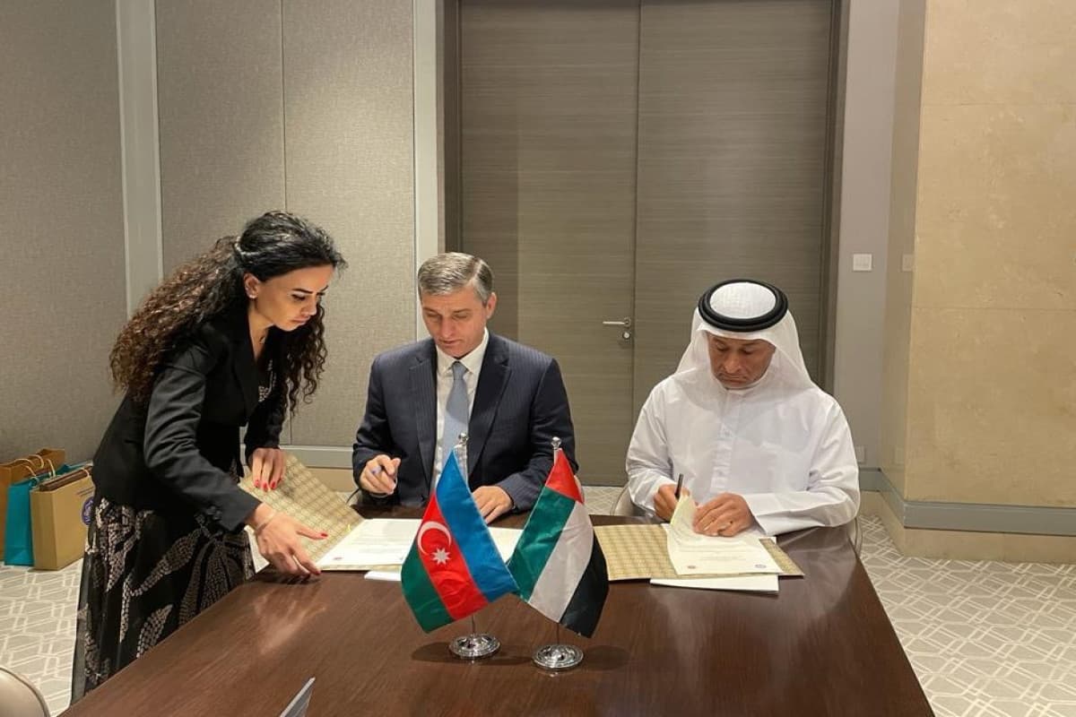 Hesablama Palatası ilə BƏƏ Ali Audit Qurumu memorandum imzalayıb