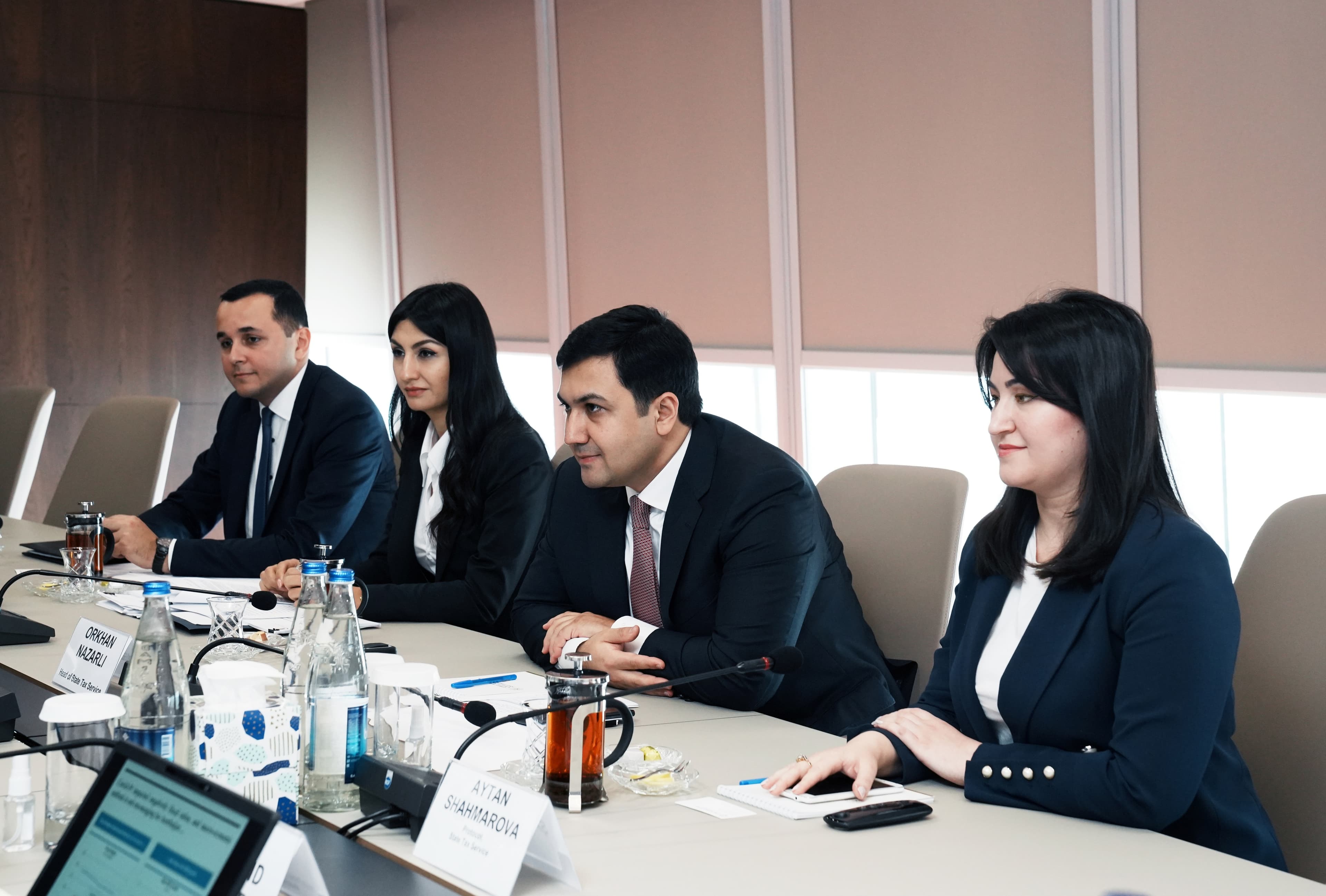 Dövlət Vergi Xidmətinin rəisi Orxan Nəzərli Dünya Bankının nümayəndə heyəti ilə görüşüb