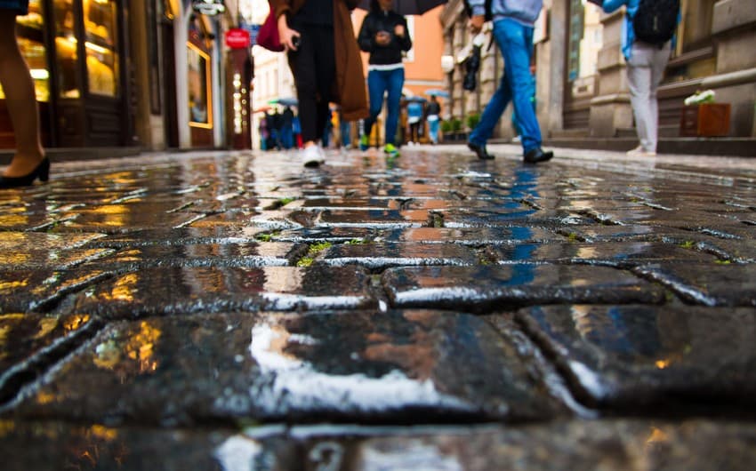 Qeyri-sabit hava şəraiti oktyabrın 19-u səhərədək davam edəcək