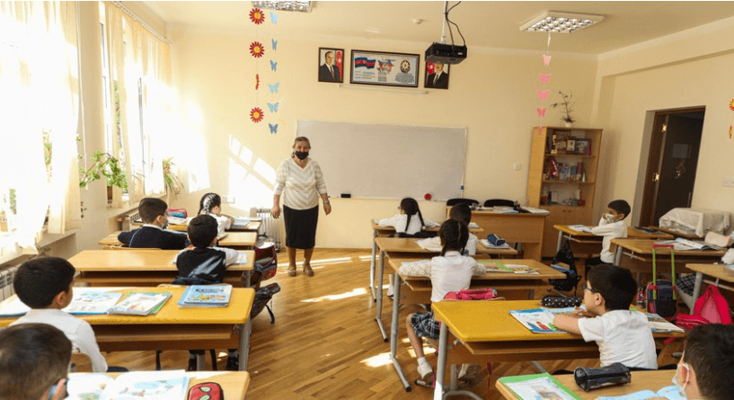 Gələn ildən məktəblərdə yeni şagird davranış qaydaları tətbiq ediləcək