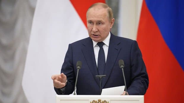Putin yeni Baş naziri təbrik etməyib