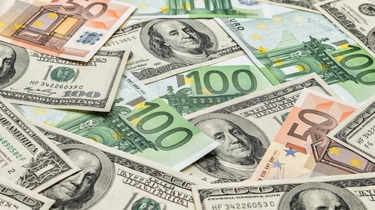 Mərkəzi Bank rəsmi valyuta məzənnələrini açıqlayıb