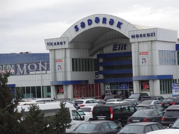 “Sədərək”də mağazaya basqın - Sahibkar yaralandı