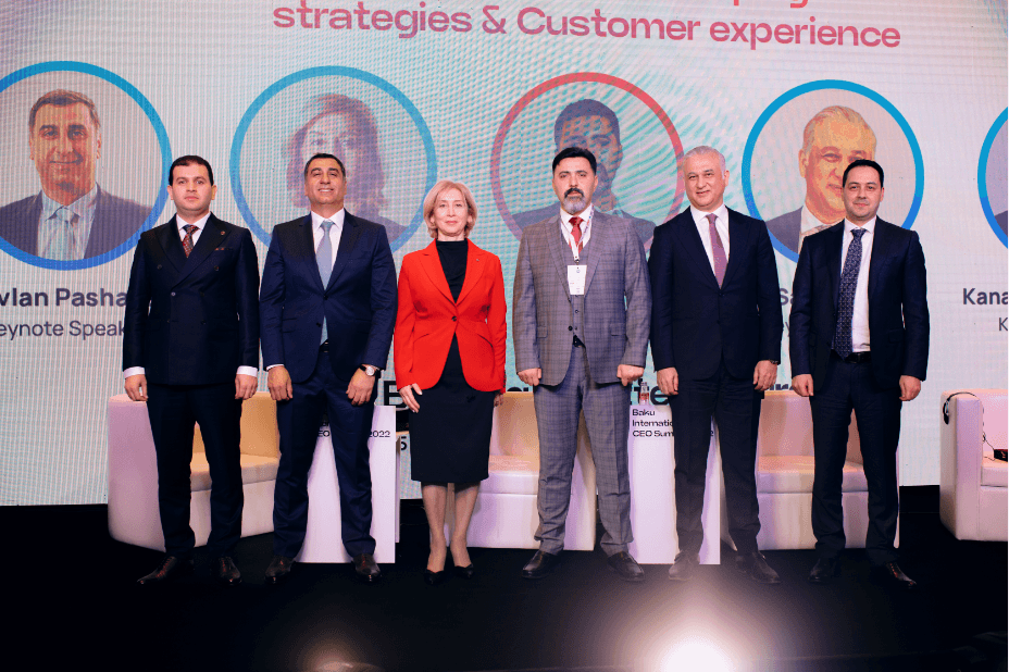 Mövlan Paşayev birinci Bakı Beynəlxalq CEO Sammitində çıxış edib