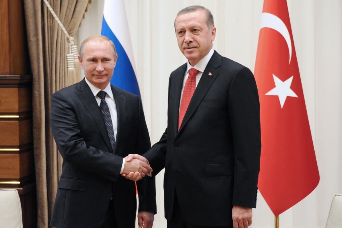 Putinlə Ərdoğan taxıl dəhlizi və regional prosesləri müzakirə edib