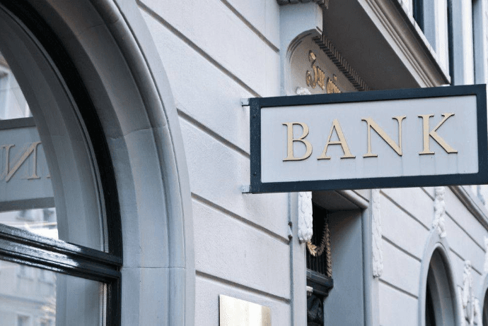 Naxçıvanda yeni bank filiallarının artmasının səbəbi açıqlanıb