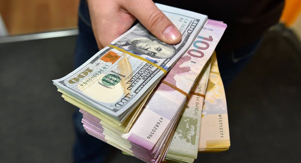 Əhaliyə göstərilən ödənişli xidmətlərin dəyəri 7 milyard manatı ötüb