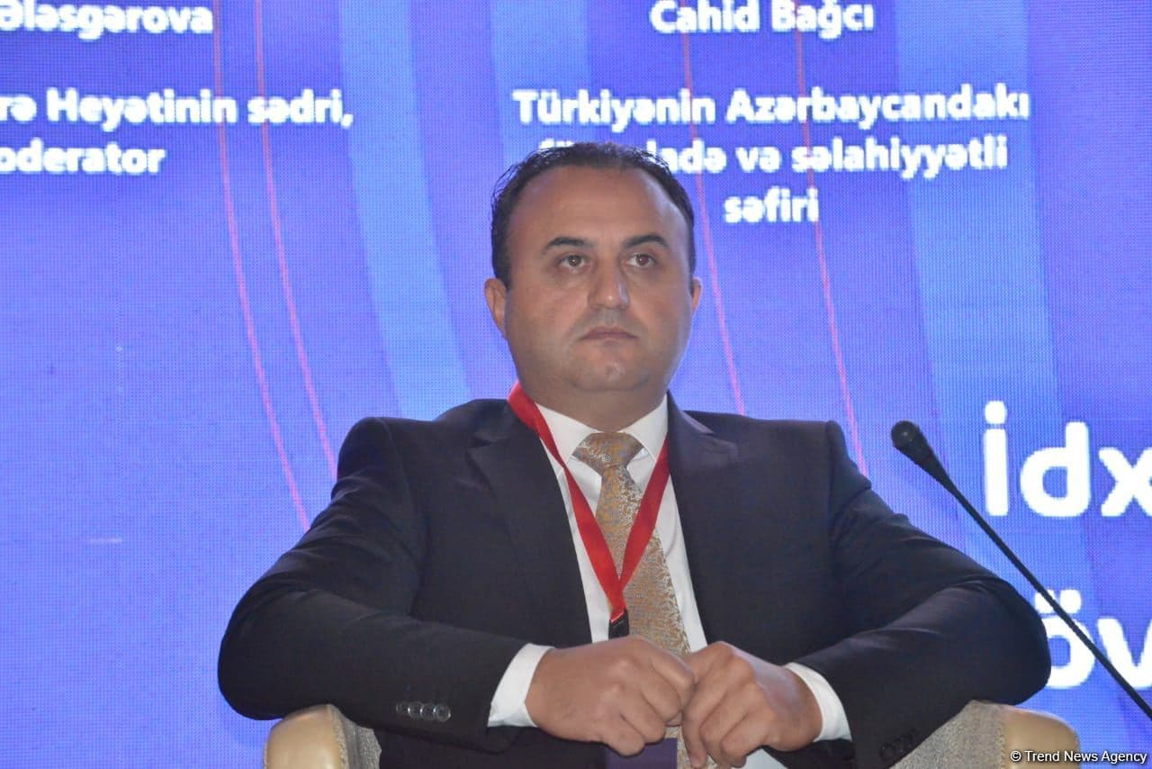 Samir Hümbətov: Dövlətin qarşısında duran əsas məsələlərdən biri ixrac məhsulları üzrə ixtisaslaşmanı təmin etmək və ixrac imkanlarını artırmaqdır