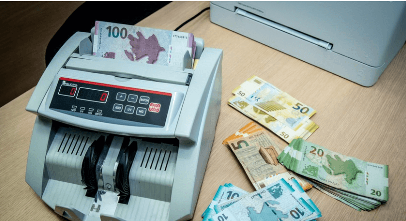 Azərbaycanın gələn il üçün büdcə gəlirləri və xərcləri 53 milyon manat artırılır