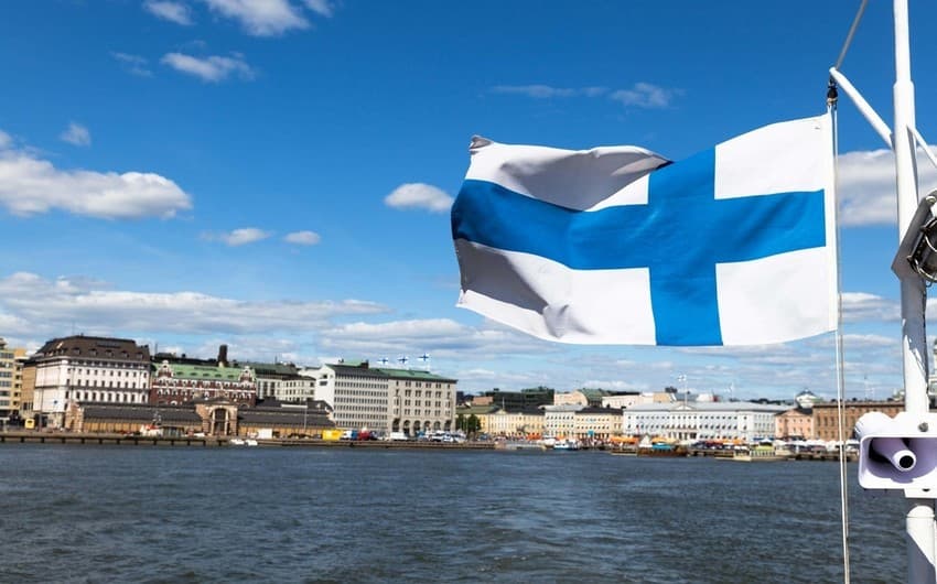 Finlandiya Ukraynaya yeni hərbi yardım paketi ayırıb