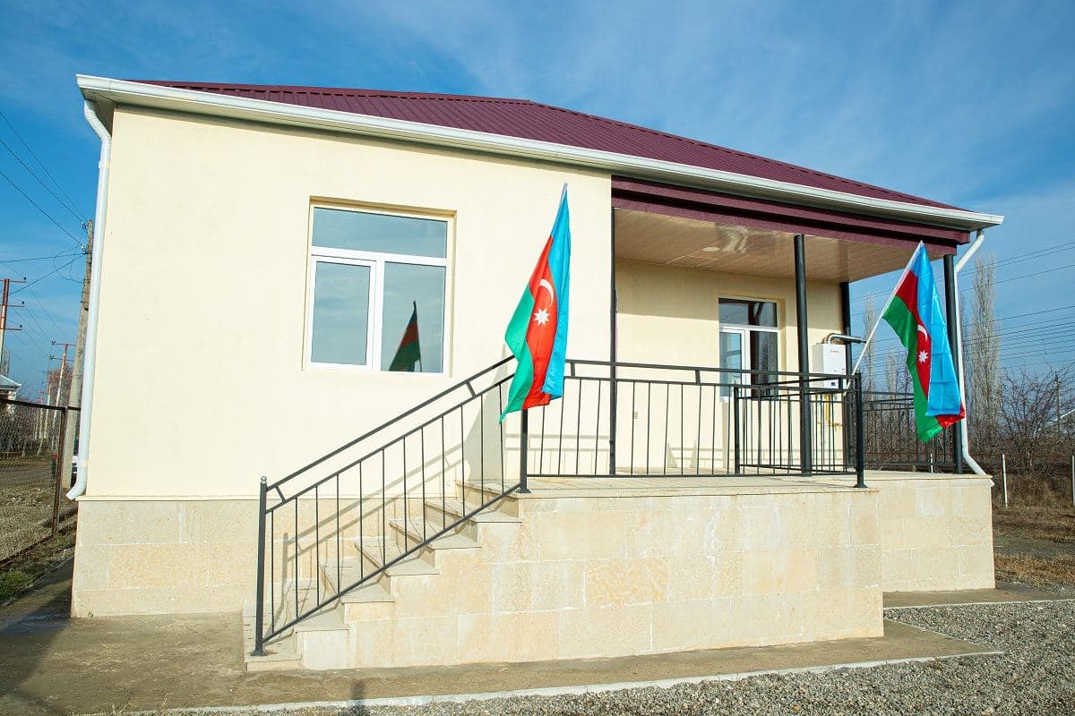 Regionlarda şəhid ailələri və əlilliyi olan şəxslərə daha 100 fərdi ev təqdim olundu