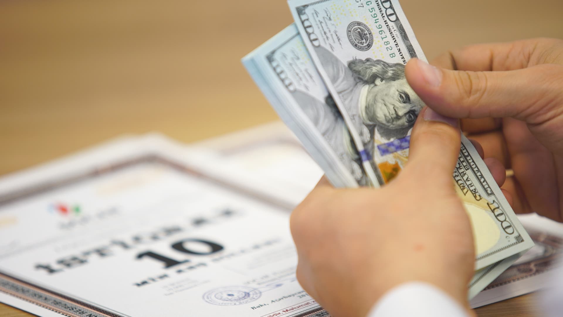 ”Az-Lead” istiqrazlarına 9 investor 9 sifariş təqdim edib