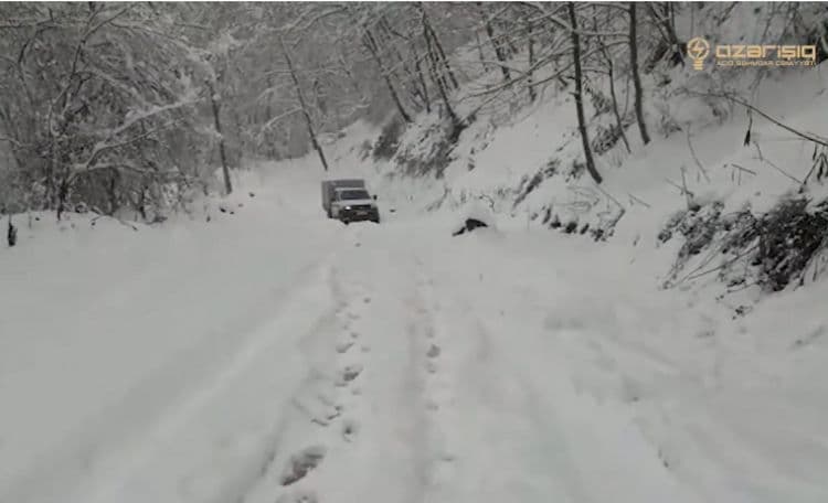 “Azərişıq” kəskin hava şəraitində abonentləri işıqsız qoymadı