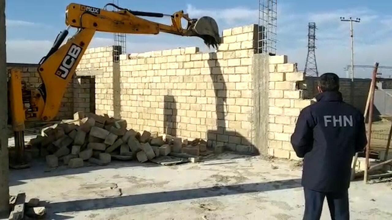 Bakıda daha bir qanunsuz obyekt sökülüb - VİDEO - FOTO