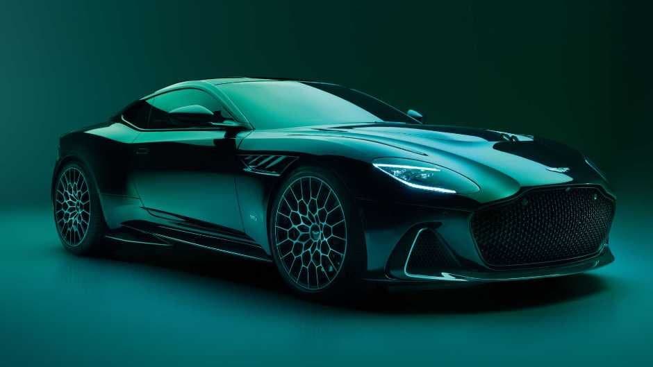 Aston Martin vida seriyasından olan DBS modelini təqdim edib - FOTO