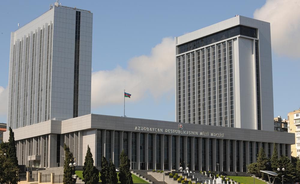 Parlament “Lombardlar haqqında” və “Qiymətləndirmə fəaliyyəti haqqında” qanun layihələrini qəbul edəcək