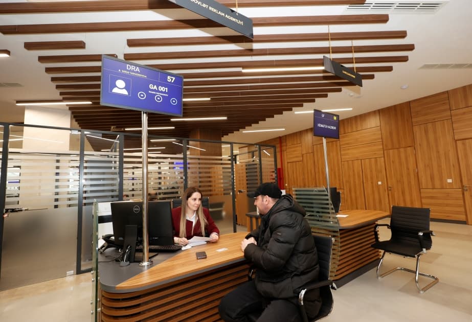 Açıq məkanda reklam yerləşdirilməsinə icazə üçün sahibkarlar “Bakı KOB evi”nə müraciət edə bilərlər