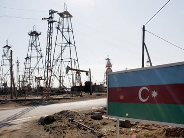 Azərbaycan nefti ucuzlaşıb