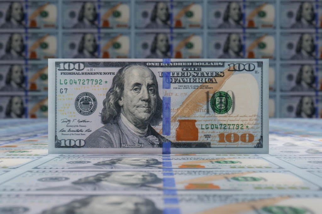 Fevralın 1-nə USD/AZN rəsmi MƏZƏNNƏSİ
