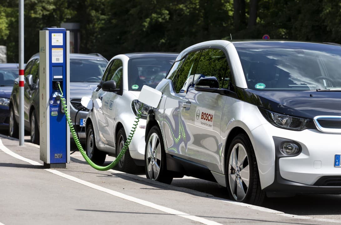 Avropada elektrik avtomobillərinin satışı artıb