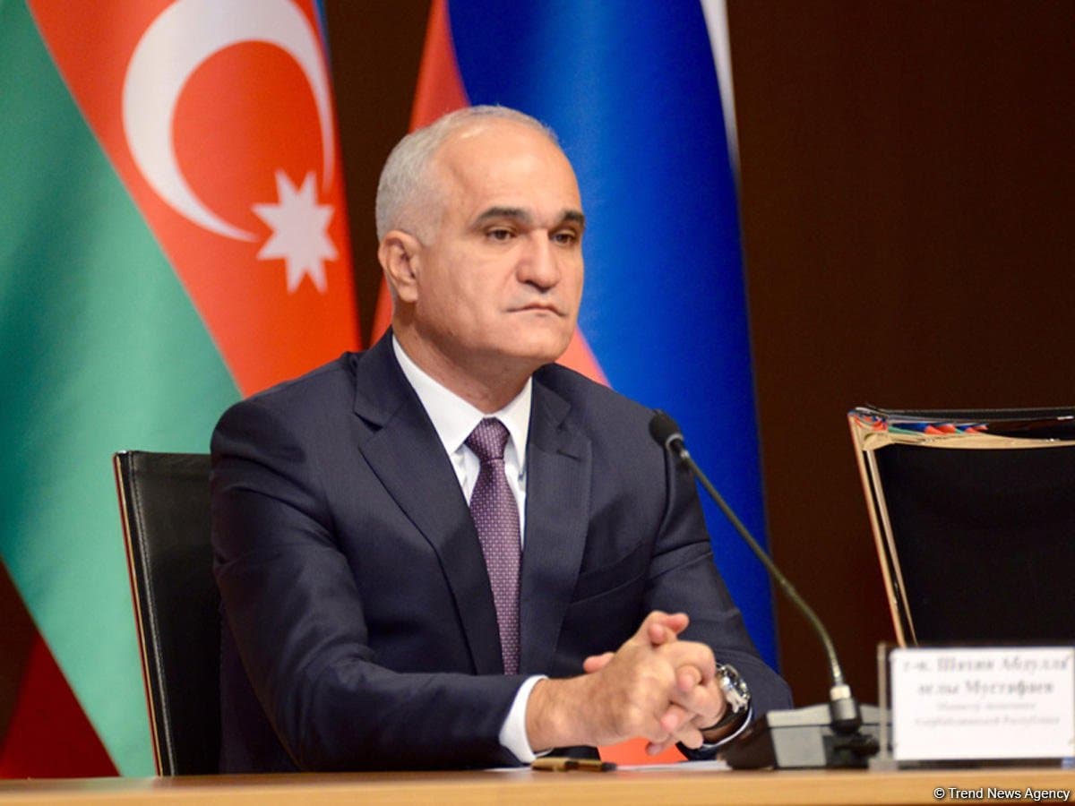 Şahin Mustafayev Naxçıvana gedib