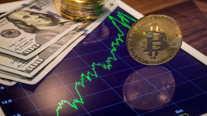 Dünyanın ən böyük kriptovalyuta birjası dolların depozit və çıxarılmasını dayandırdı