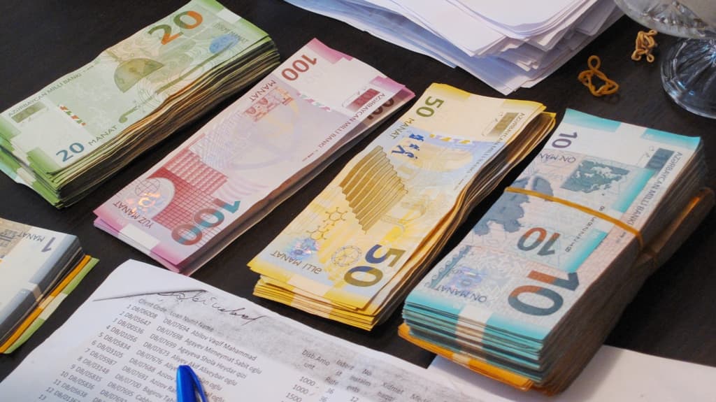 Biznes kreditlərinin həcmi 11 mlrd. manata yaxınlaşır