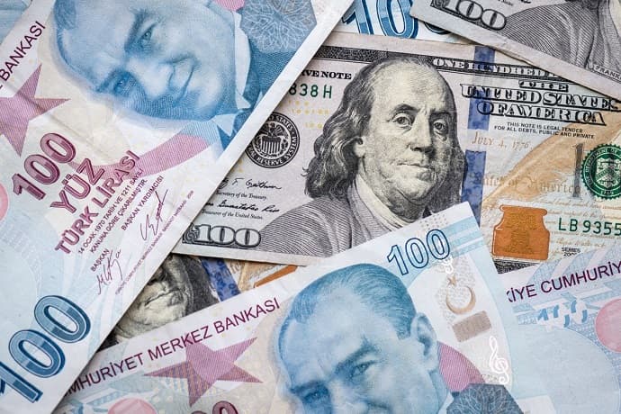 Manat lirə qarşısında bahalaşdı