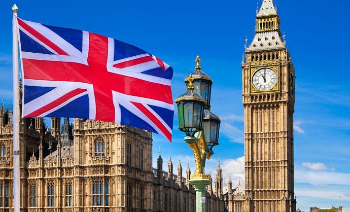Böyük Britaniya hər il 124 milyard dollar itirir
