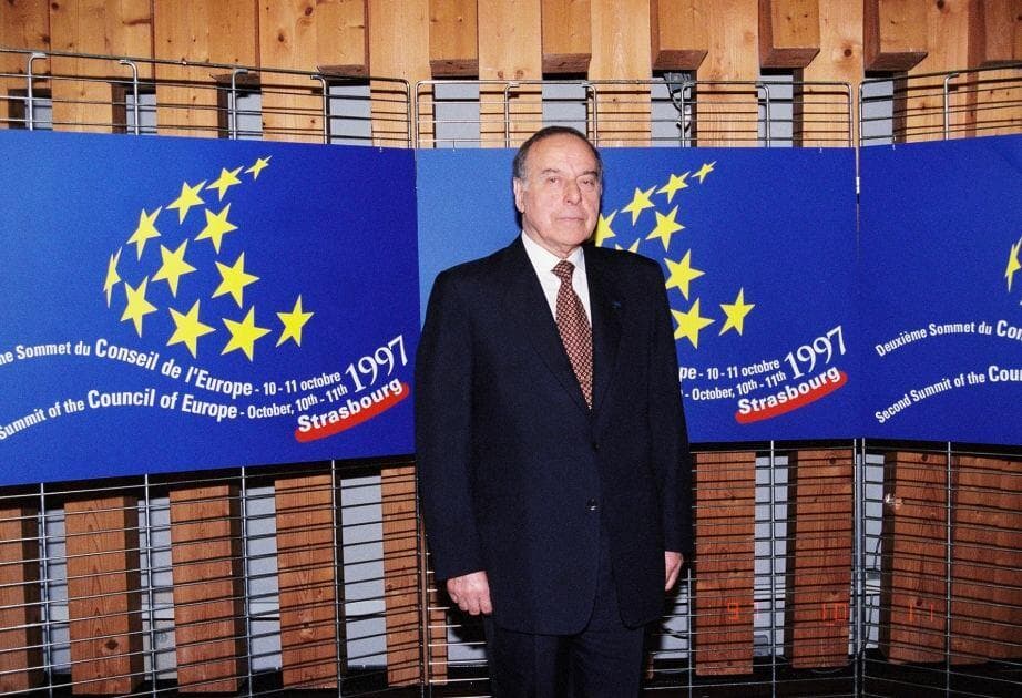 Lider, yaradıcı və strateq - Heydər Əliyev haqqında fikirlər - FOTO