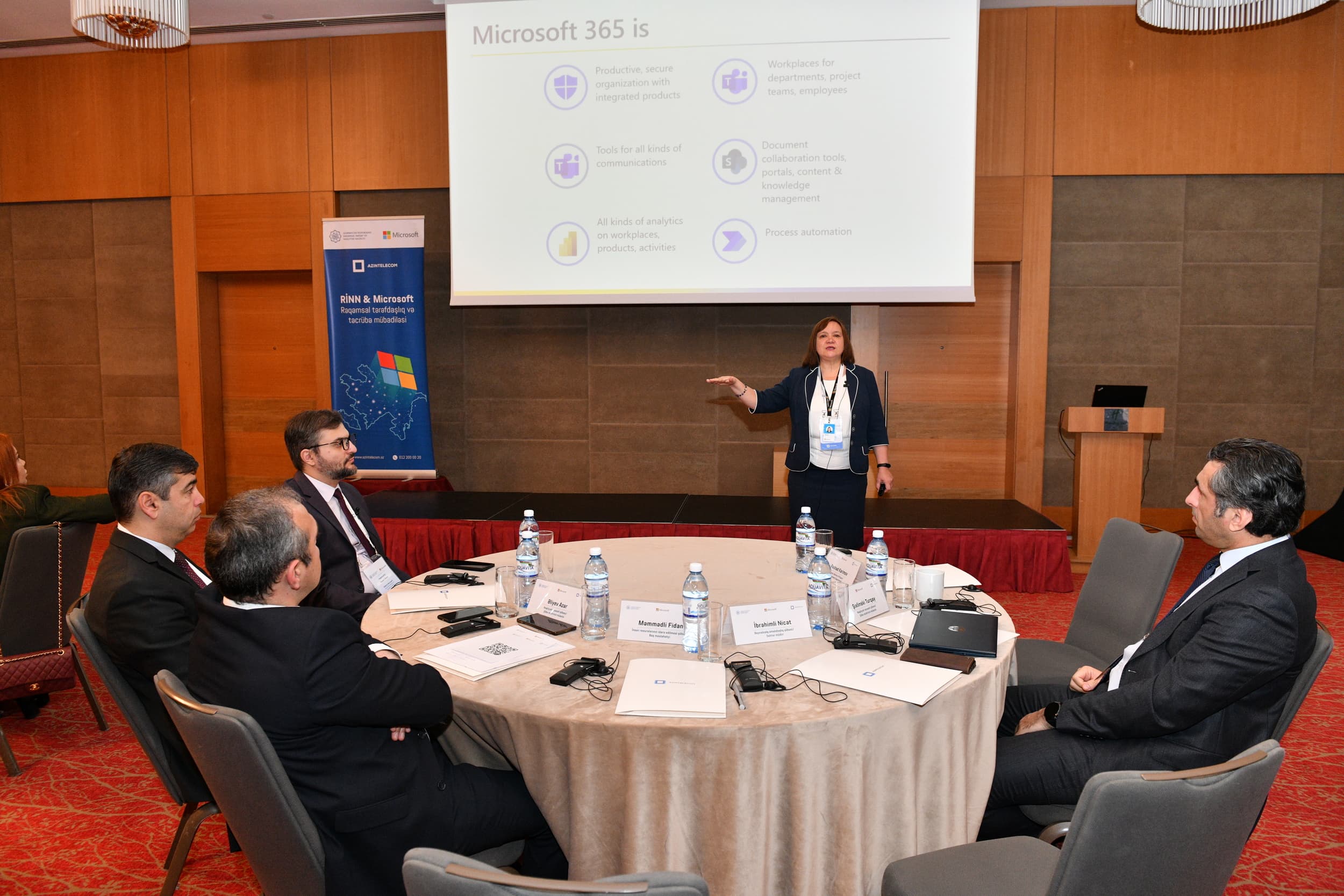 Rəqəmsal İnkişaf və Nəqliyyat Nazirliyi “Microsoft”la birgə Bakıda seminar keçirib