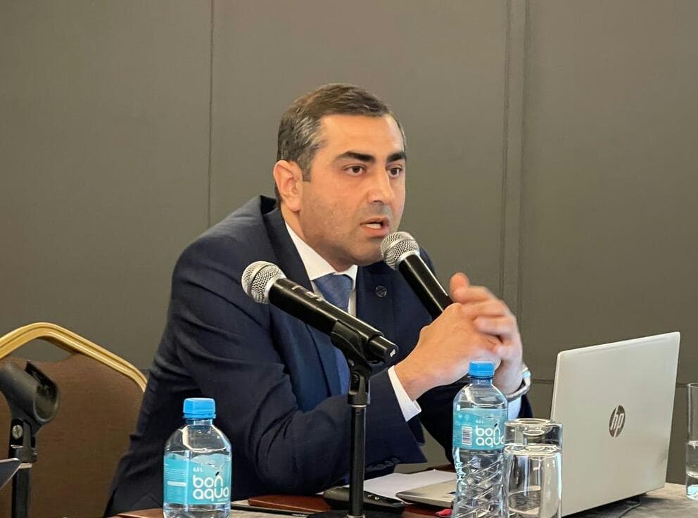 Nəsib Pənahlı: "Pul nişanlarını nə qədər düzgün istifadə etsək, bir o qədər az maliyyə itkisi yaşayarıq"