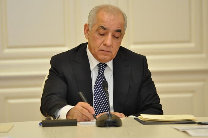 Baş nazir Əli Əsədov QƏRAR imzaladı