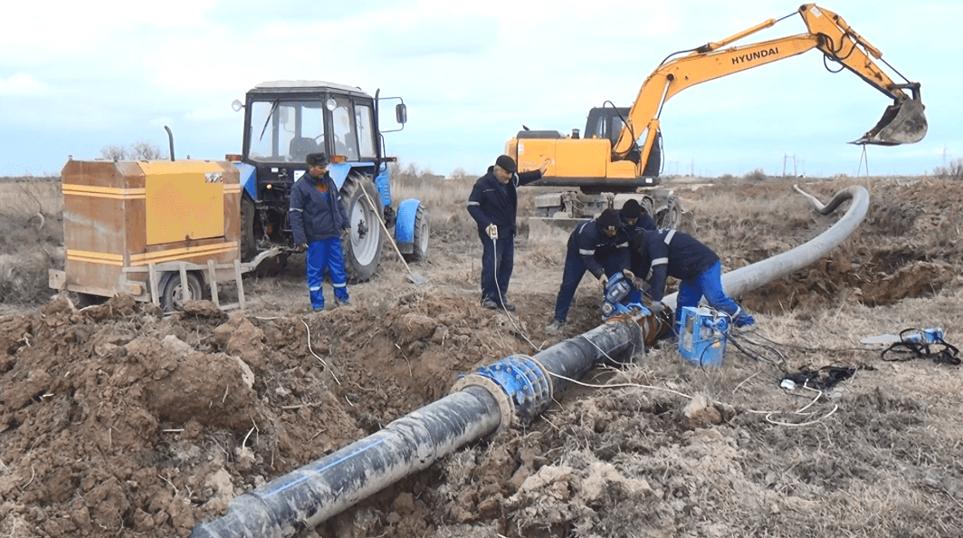 Xızıda yeni qapalı boru vasitəsi ilə su xətti çəkilib - FOTO