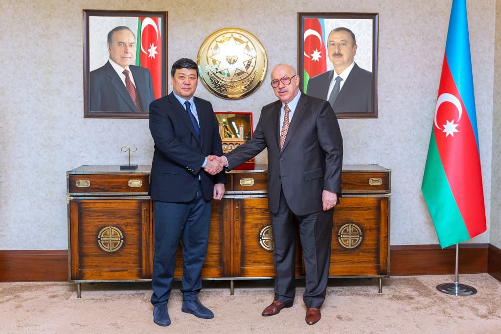 Azərbaycan və Qırğızıstan mülki aviasiya sahəsində əməkdaşlığı müzakirə edib