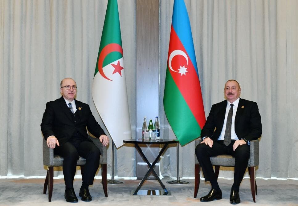 İlham Əliyev Əlcəzairin Baş naziri ilə görüşüb - FOTO