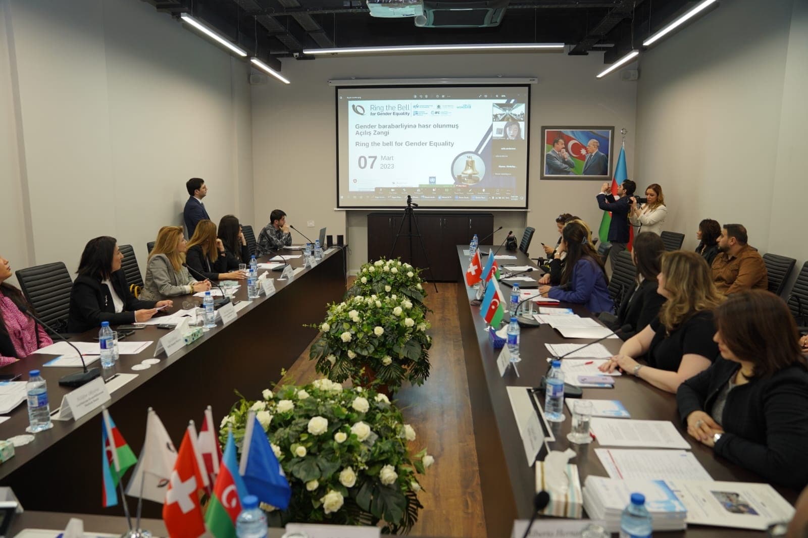 Bakı Fond Birjasında gender bərabərliyinə həsr edilmiş “Açılış Zəngi” keçirilir - FOTO