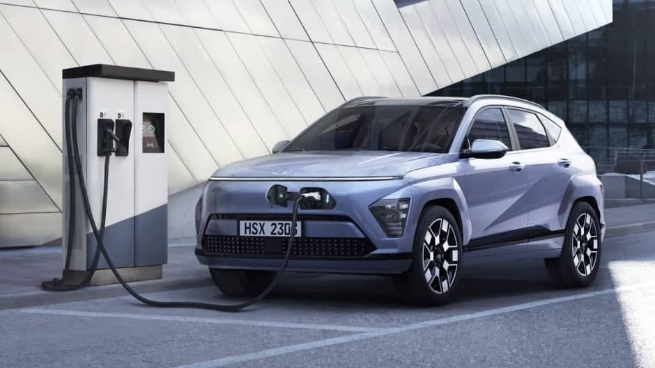 Hyundai şirkəti Kona Electric krossoverini yeniləyib - FOTO