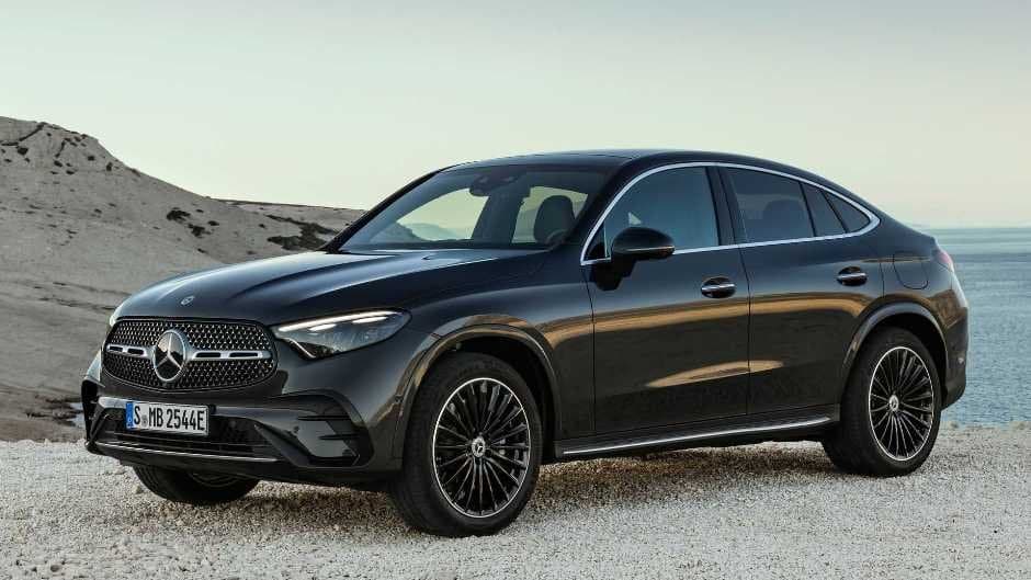 Yeni nəsil Mercedes-Benz GLC Coupe modeli debüt edib - FOTO