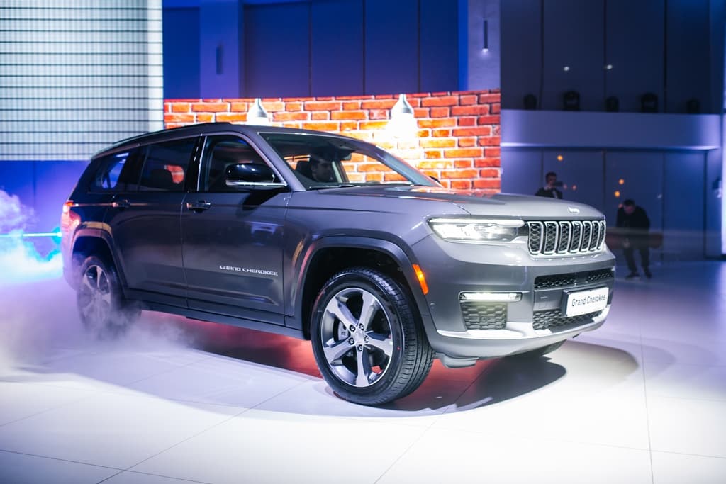Yeni “Jeep Grand Cherokee” - azad ruhlu yolsuzluq avtomobili - FOTO