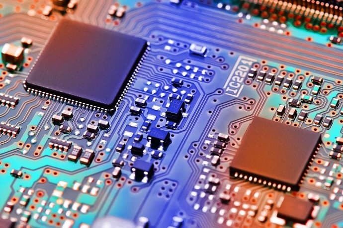 Qlobal çip satışları son 14 ildə ilk dəfə 21% azalıb