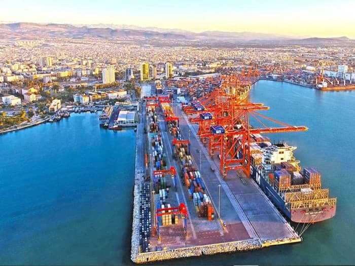 Martda Türkiyə limanları 32 milyon tona yaxın yük qəbul edib