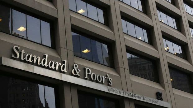 S&P bank sektorunu qiymətləndirib