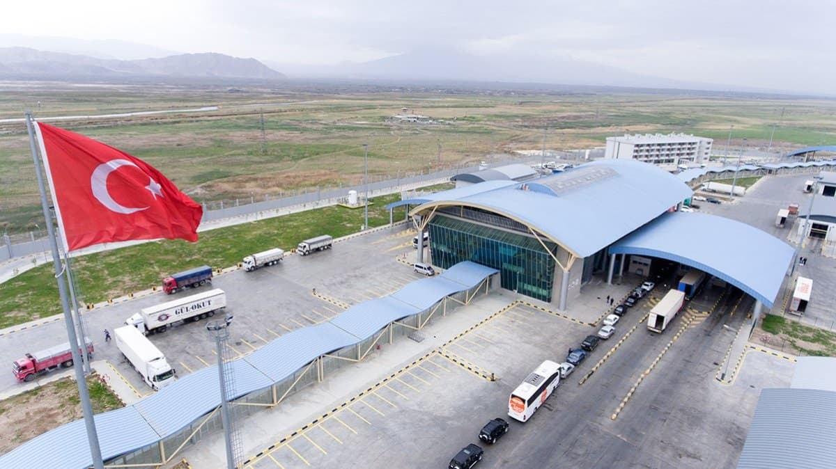 Bu şəxslərə Azərbaycanın quru sərhədini keçməsinə icazə verildi