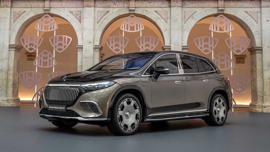 İlk Maybach elektrokarı Şanxayda debüt edib - FOTO