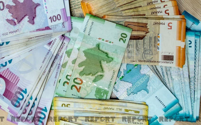 İqtisadiyyata kredit qoyuluşlarının həcmi 2.5 mlrd. manatdan çox artıb